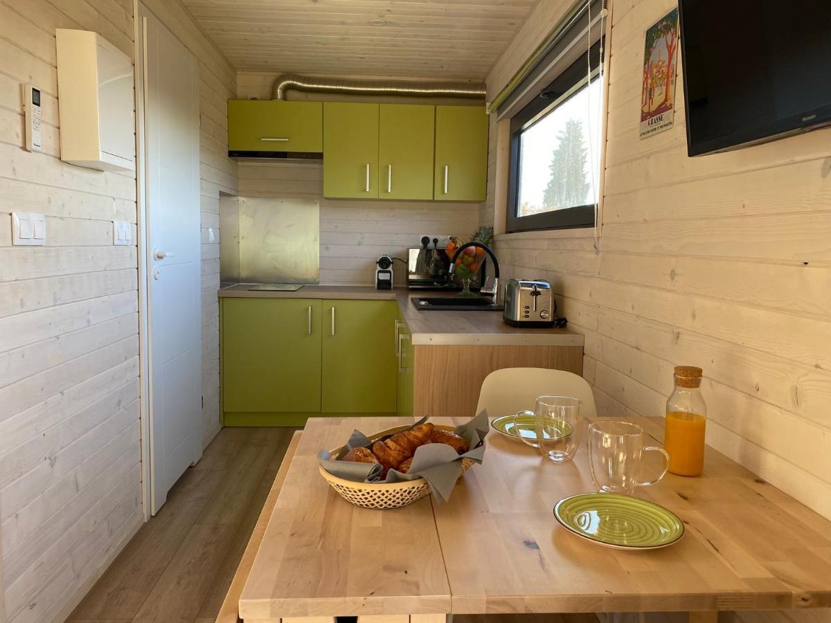 Les Lodges De L'Oliveraie De Virevent Grasse Eksteriør bilde